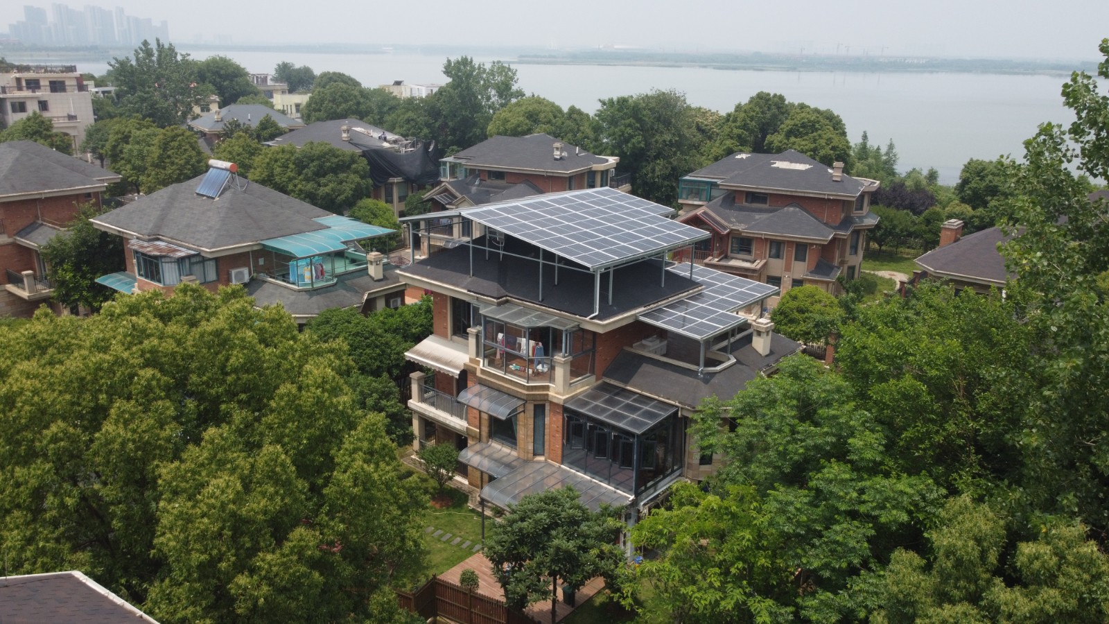 ����Z6������ɫ��Դ���޹�˾