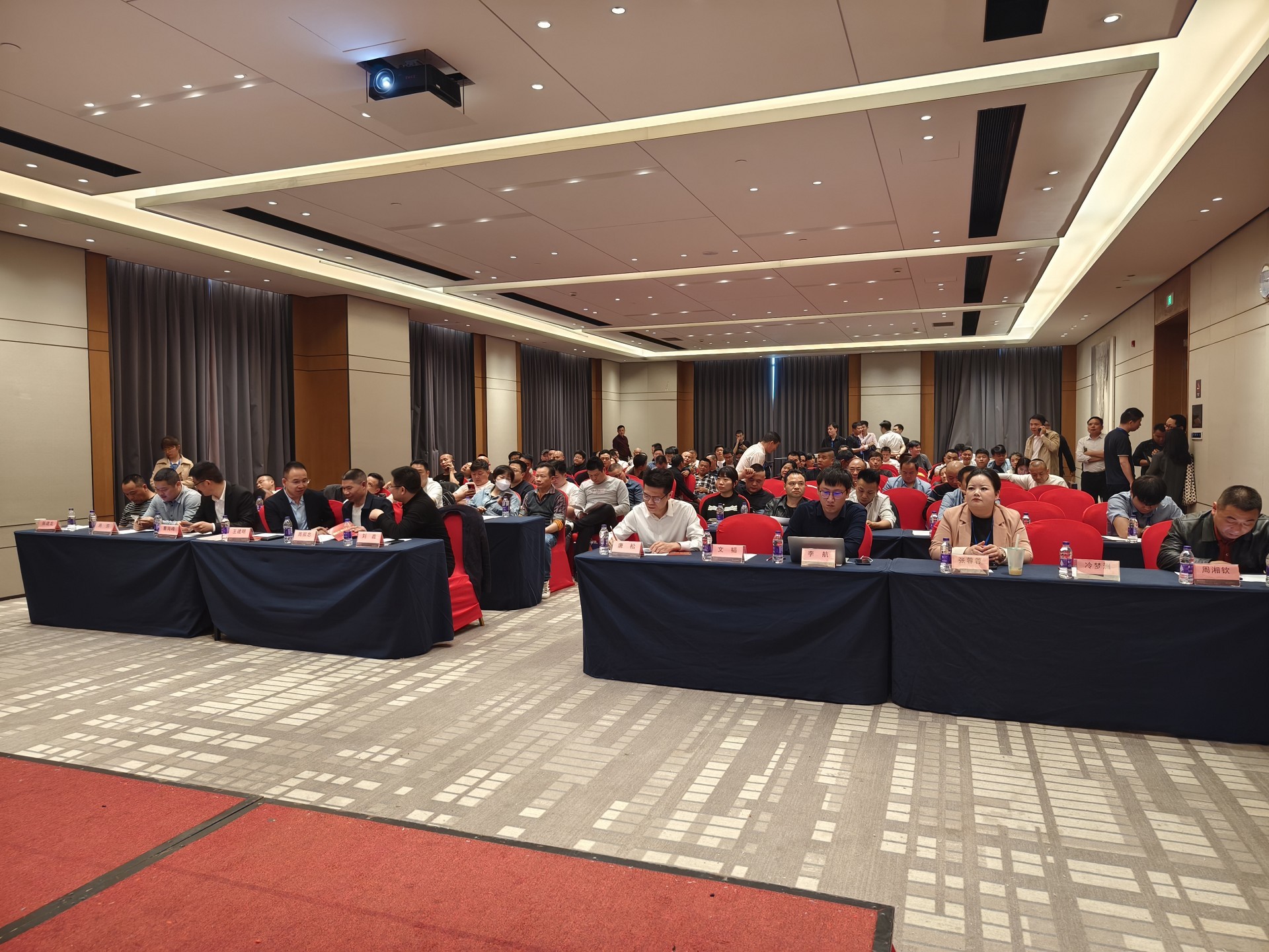 �����վ_����̫���ܹ������_��������������