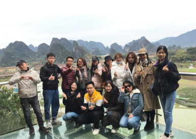 “拥抱大自然，畅游英德”豪利777户外拓展运动圆满竣事!