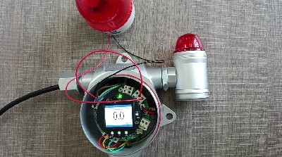 MIC-500S仪器毗连外置报警灯